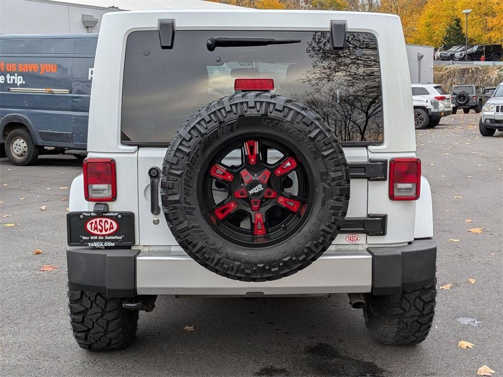 used 2015 Jeep Wrangler Unlimited car, priced at $17,500