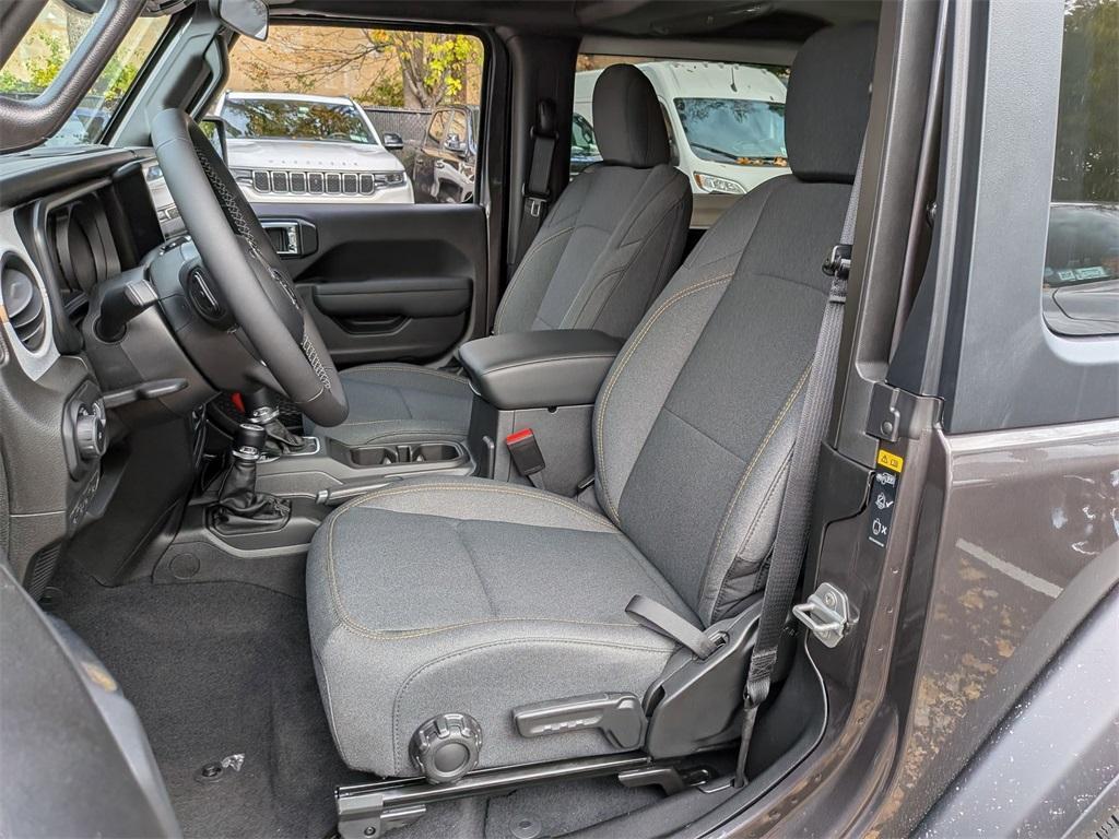 new 2025 Jeep Wrangler car, priced at $38,945