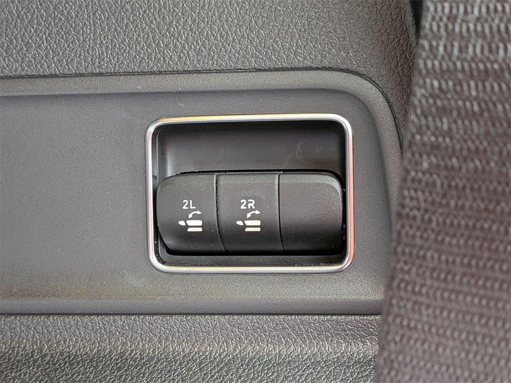 used 2022 Mercedes-Benz GLE 350 car, priced at $41,500