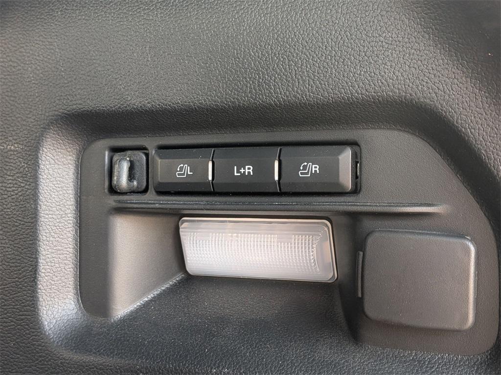 used 2022 Ford Explorer car, priced at $30,780