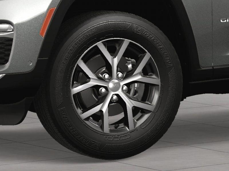 new 2025 Jeep Grand Cherokee car, priced at $50,685