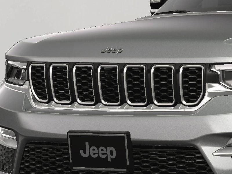 new 2025 Jeep Grand Cherokee car, priced at $50,685