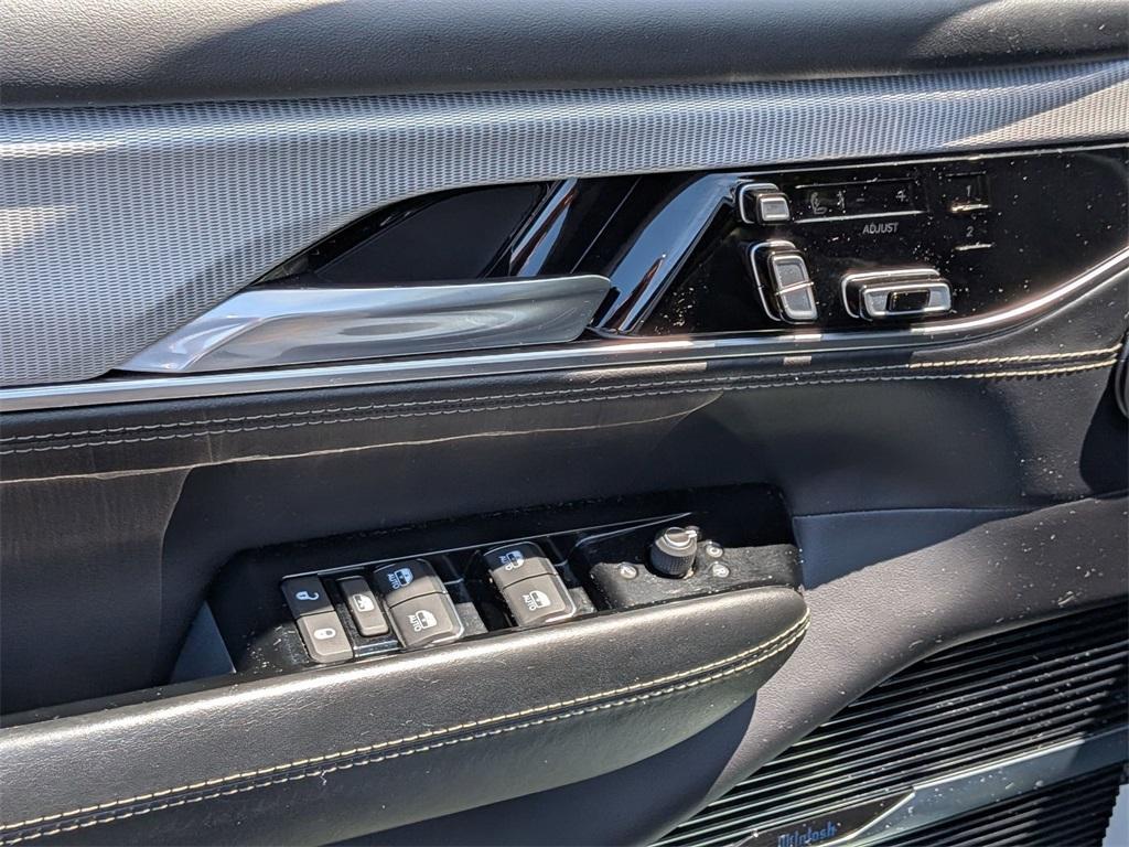 used 2022 Jeep Grand Wagoneer car, priced at $50,450
