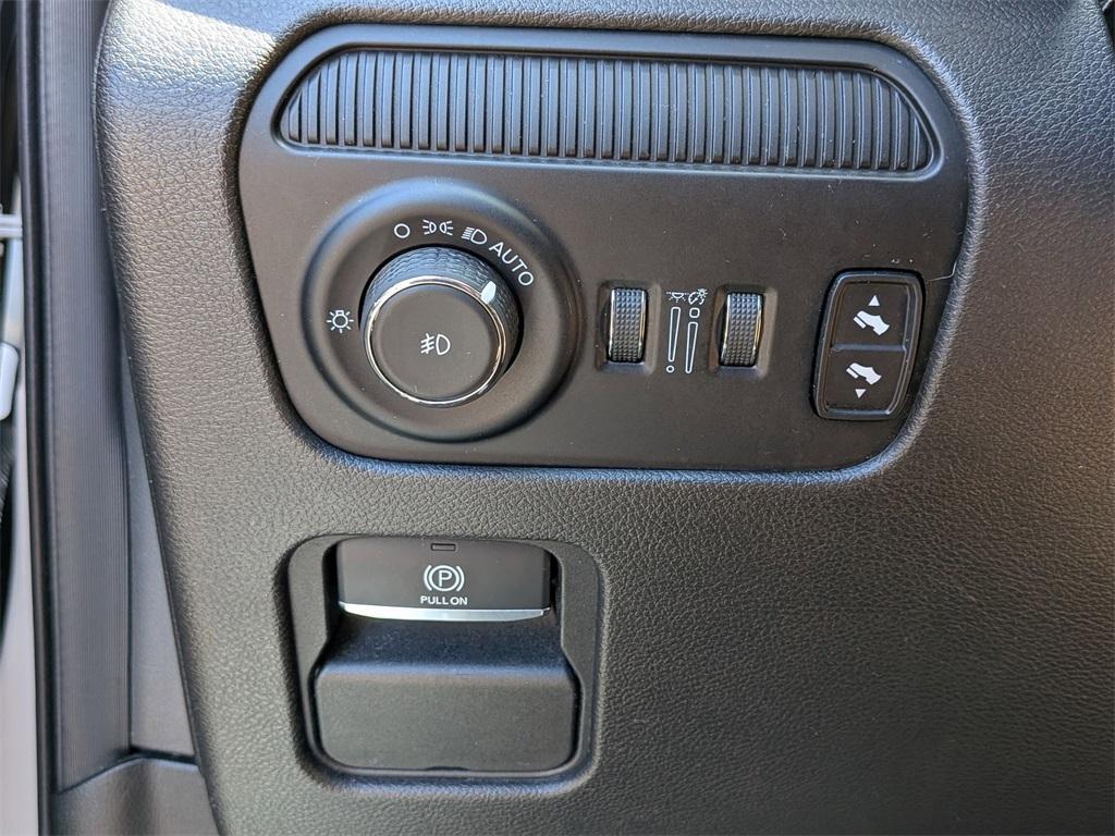 used 2022 Jeep Grand Wagoneer car, priced at $50,450