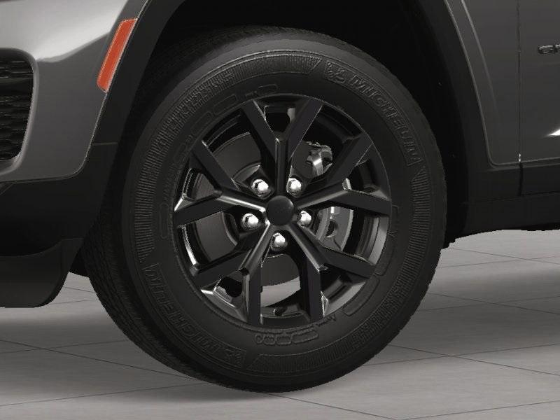 new 2025 Jeep Grand Cherokee car, priced at $42,980