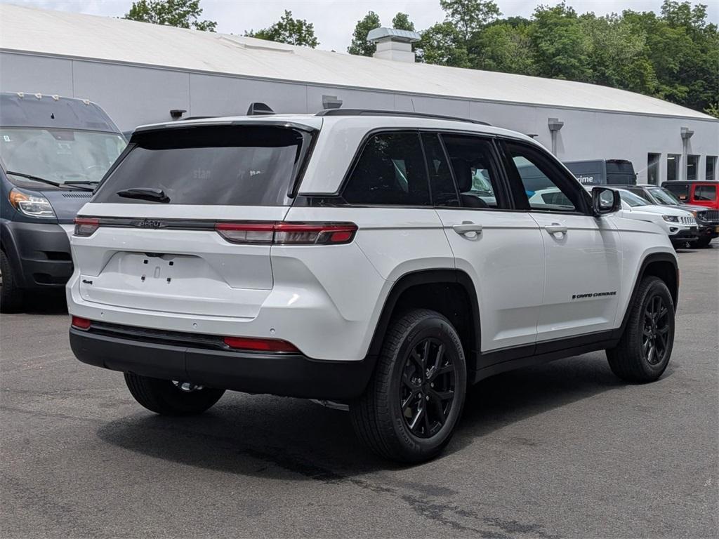 used 2025 Jeep Grand Cherokee car, priced at $42,385