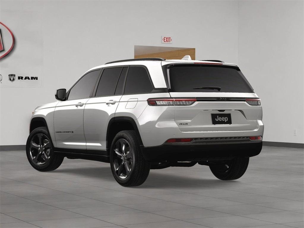 new 2025 Jeep Grand Cherokee car, priced at $44,030