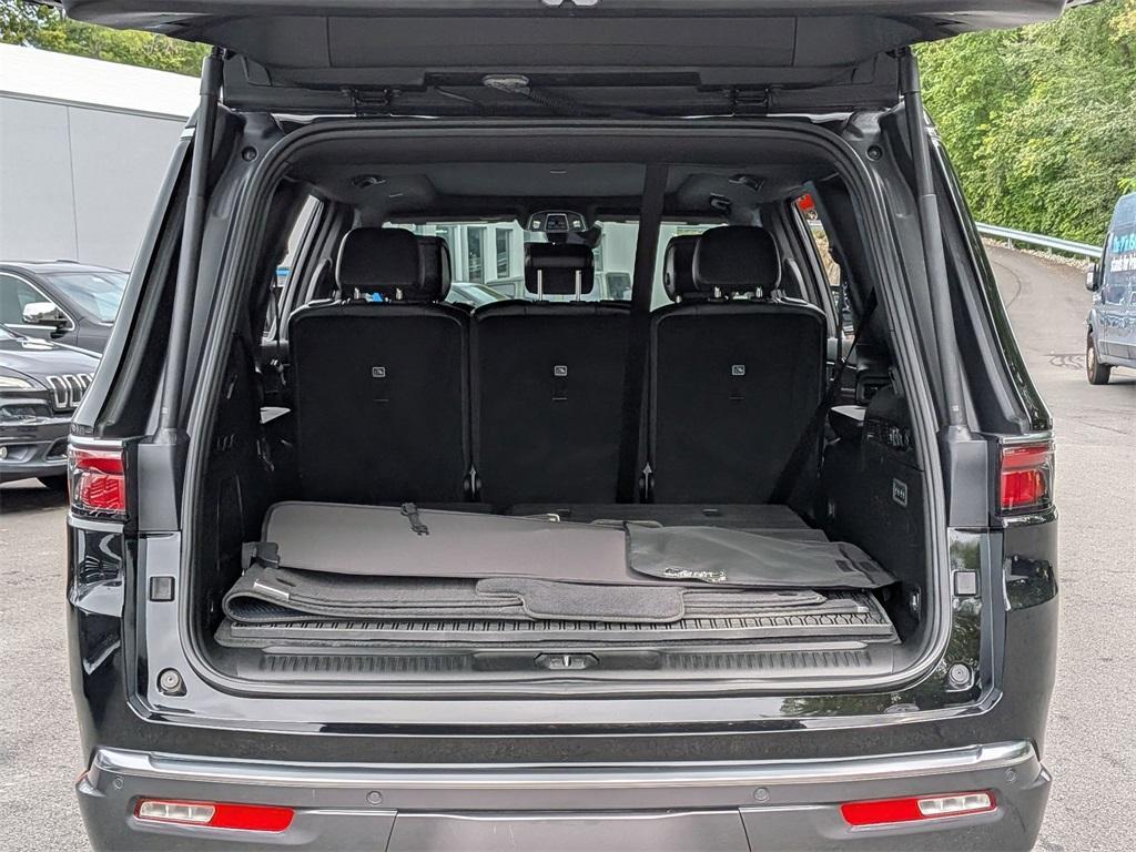 used 2022 Jeep Wagoneer car, priced at $50,570