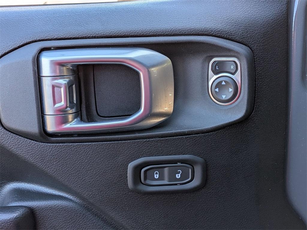 used 2021 Jeep Wrangler Unlimited car, priced at $31,000