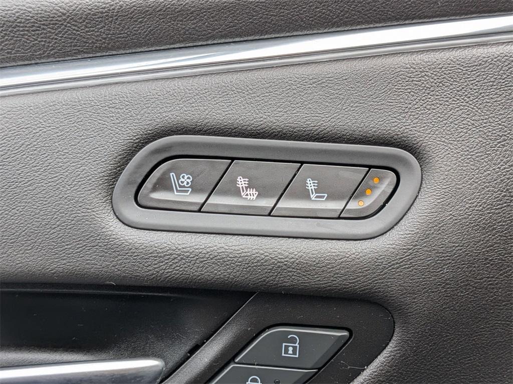 used 2023 Cadillac Escalade ESV car, priced at $74,500