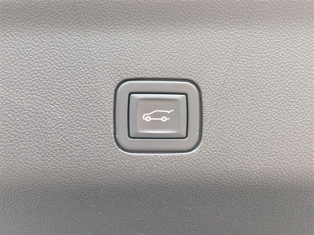used 2023 Cadillac Escalade ESV car, priced at $74,500