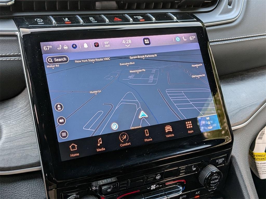 used 2025 Jeep Grand Cherokee car