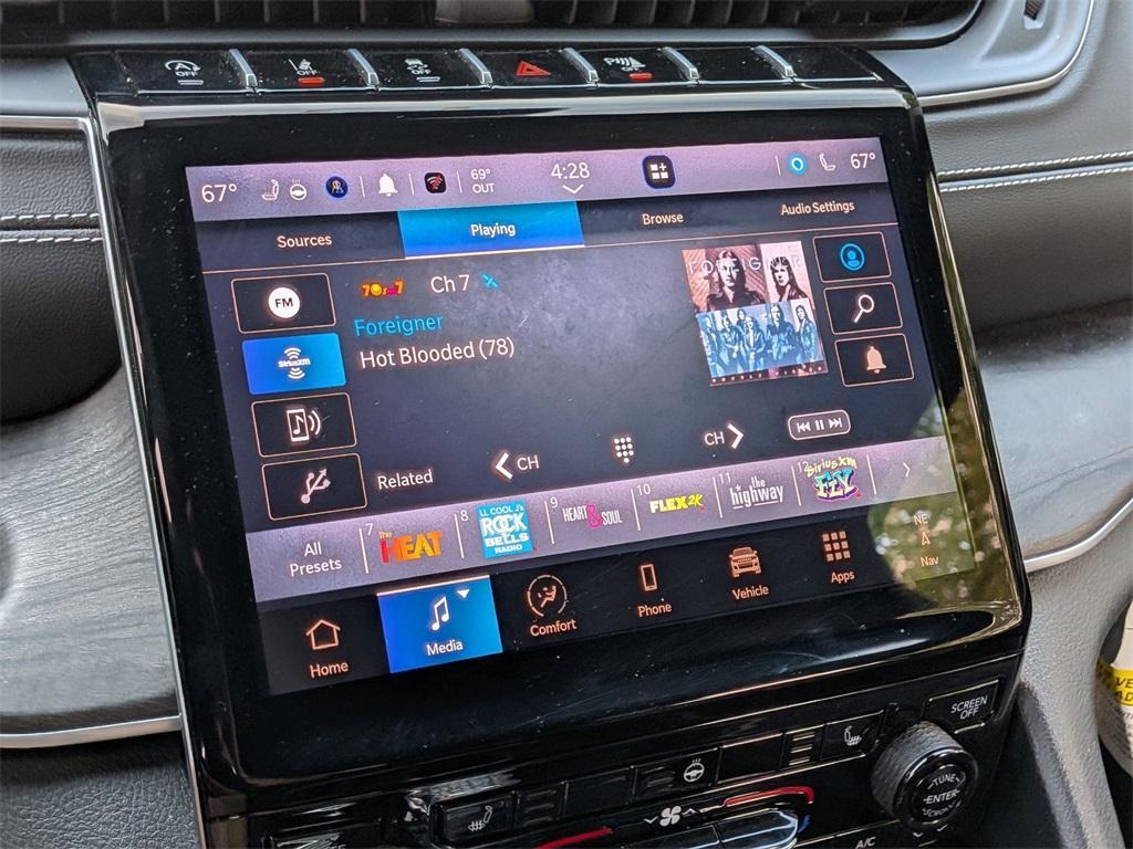 used 2025 Jeep Grand Cherokee car
