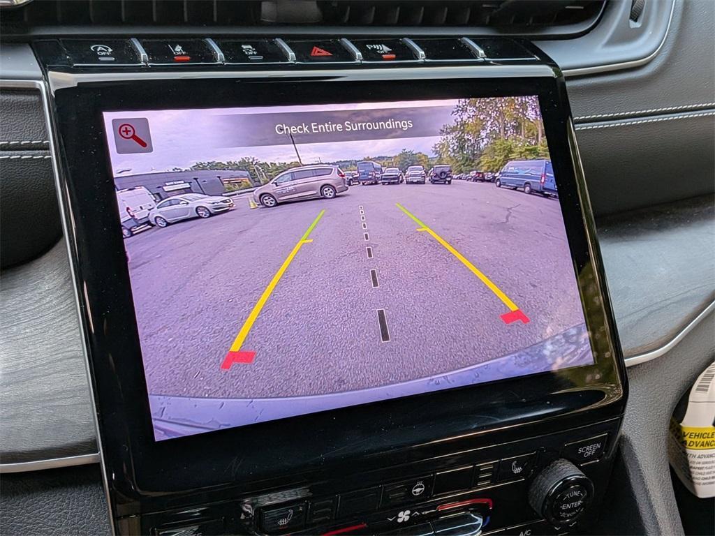 used 2025 Jeep Grand Cherokee car