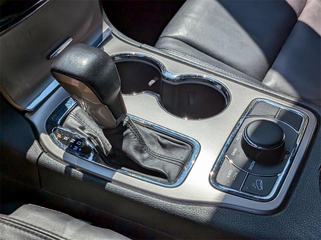 used 2020 Jeep Grand Cherokee car, priced at $18,995