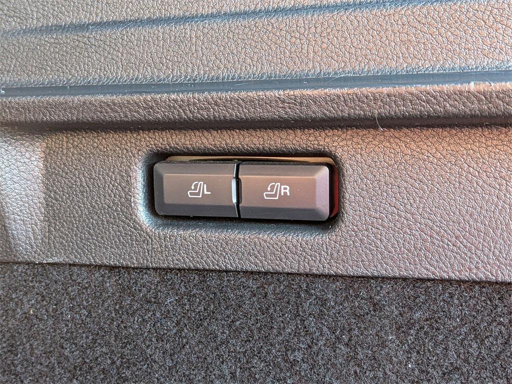 used 2022 Lincoln Corsair car, priced at $29,990