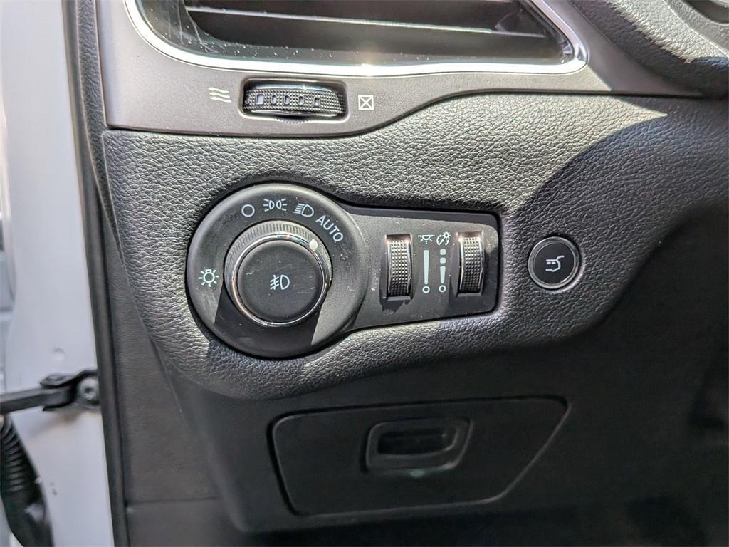 used 2022 Jeep Cherokee car, priced at $26,780