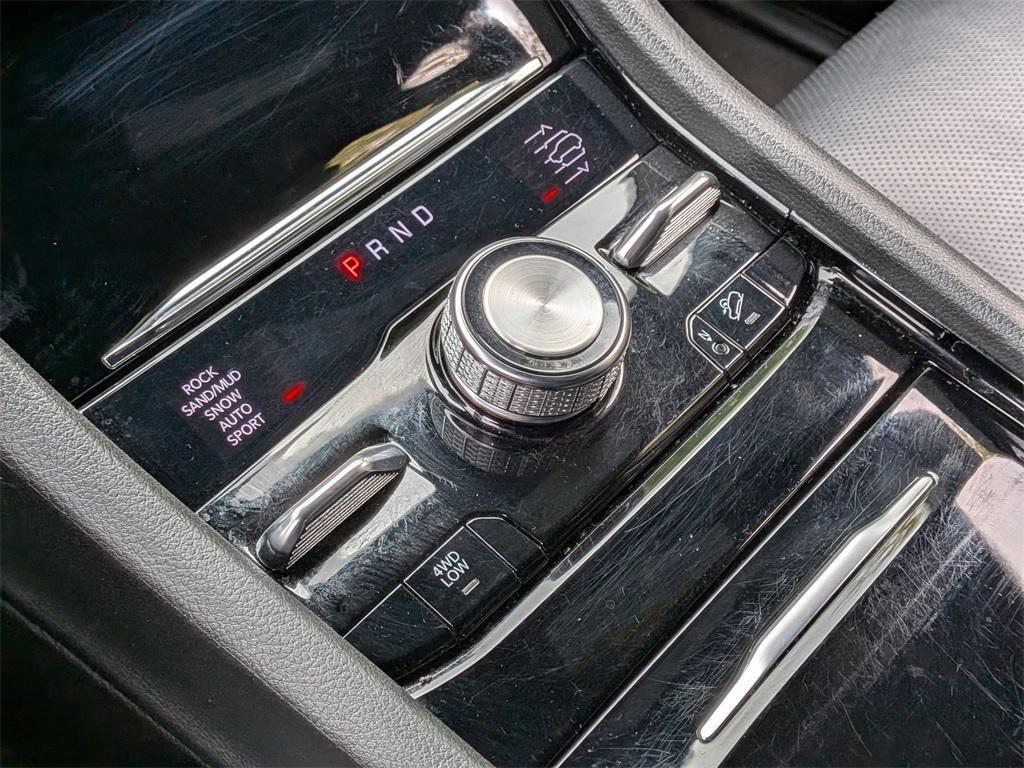 used 2022 Jeep Grand Cherokee car, priced at $37,750