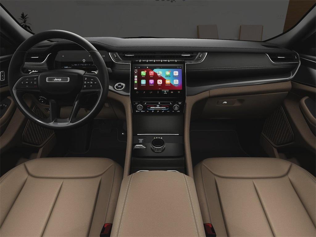 new 2025 Jeep Grand Cherokee car, priced at $47,165