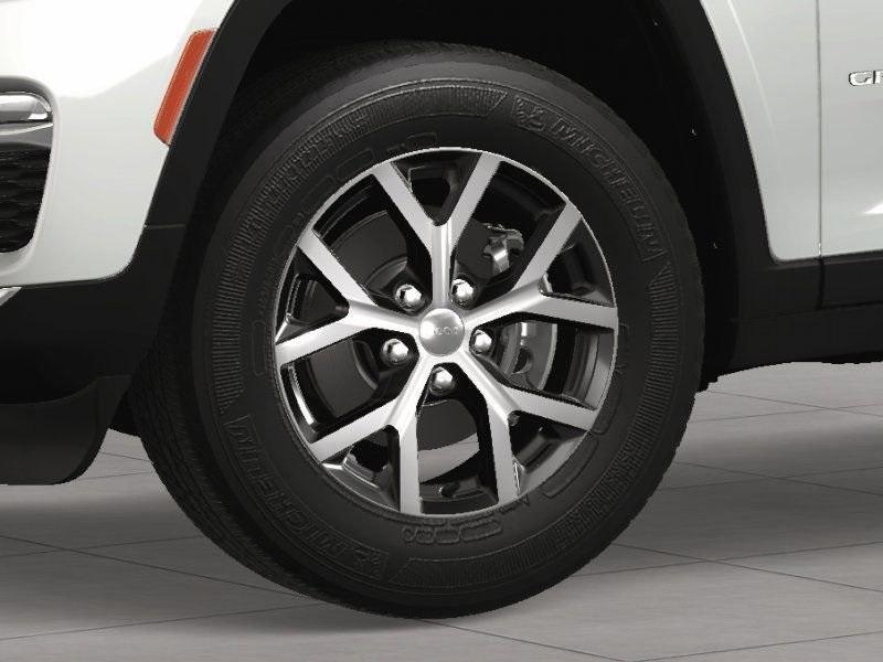 new 2025 Jeep Grand Cherokee car, priced at $47,165