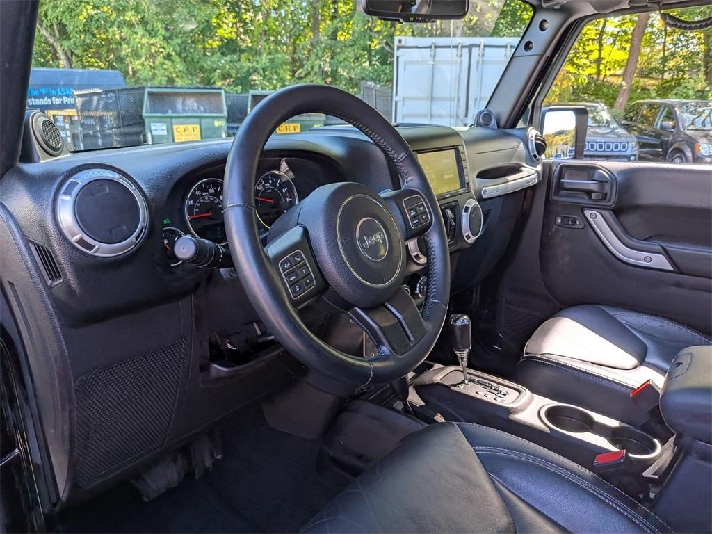 used 2014 Jeep Wrangler Unlimited car, priced at $18,290