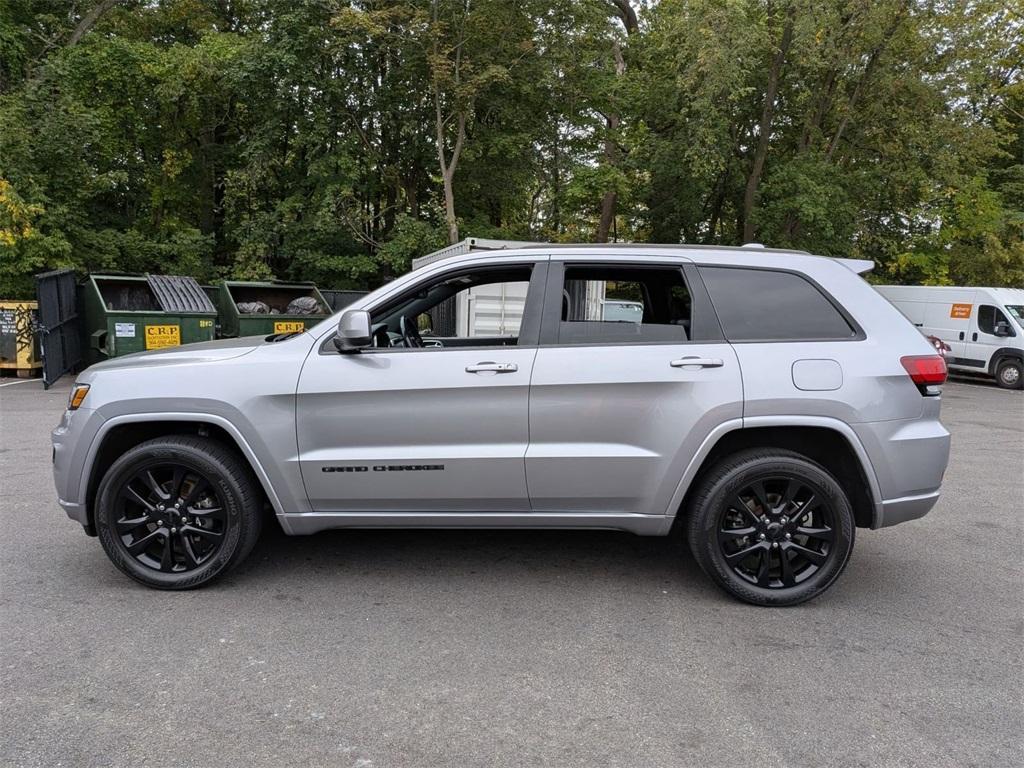 used 2017 Jeep Grand Cherokee car, priced at $16,980