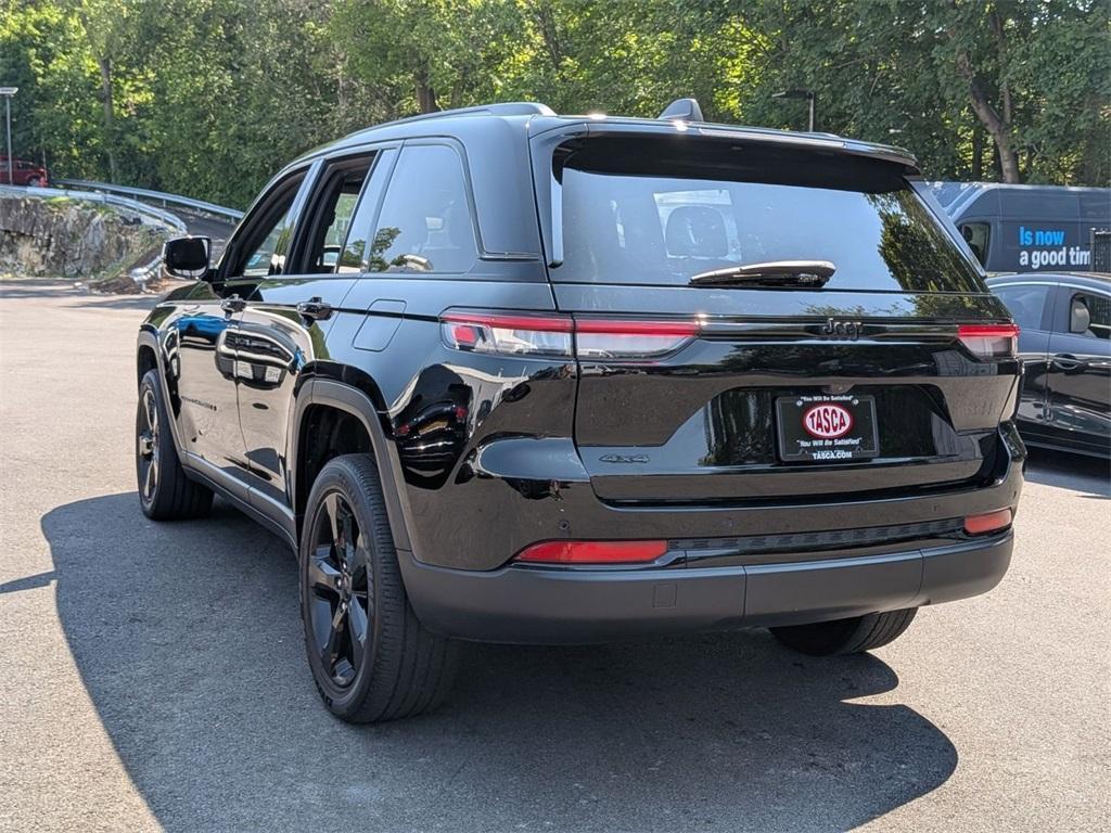 used 2023 Jeep Grand Cherokee car, priced at $28,950
