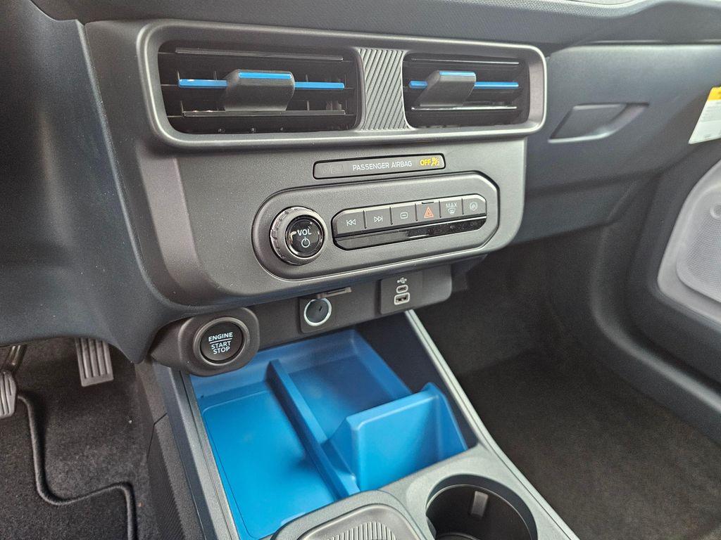 new 2025 Ford Maverick car, priced at $35,095