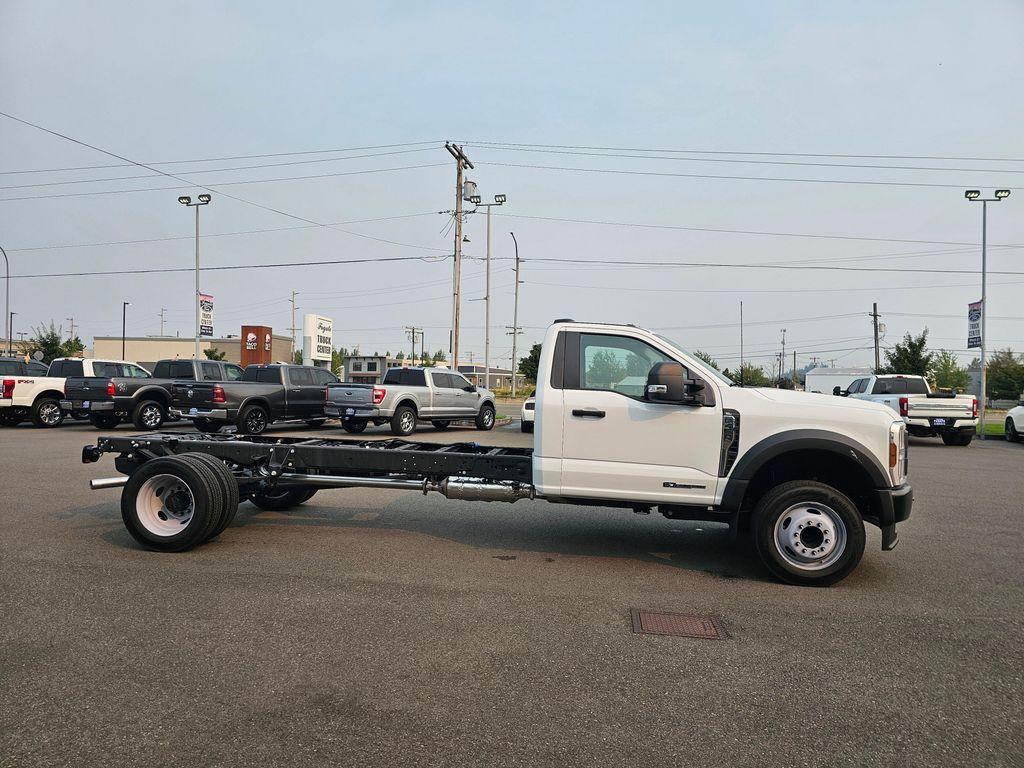 new 2025 Ford F-450 car, priced at $70,930