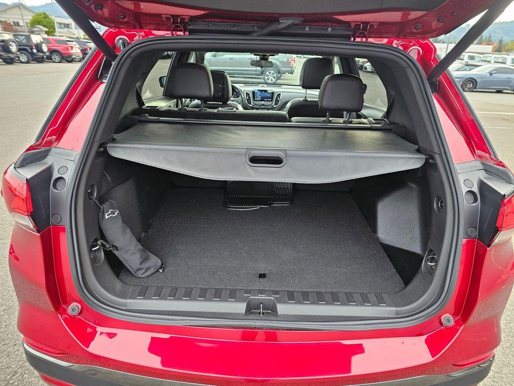 used 2022 Chevrolet Equinox car, priced at $27,900