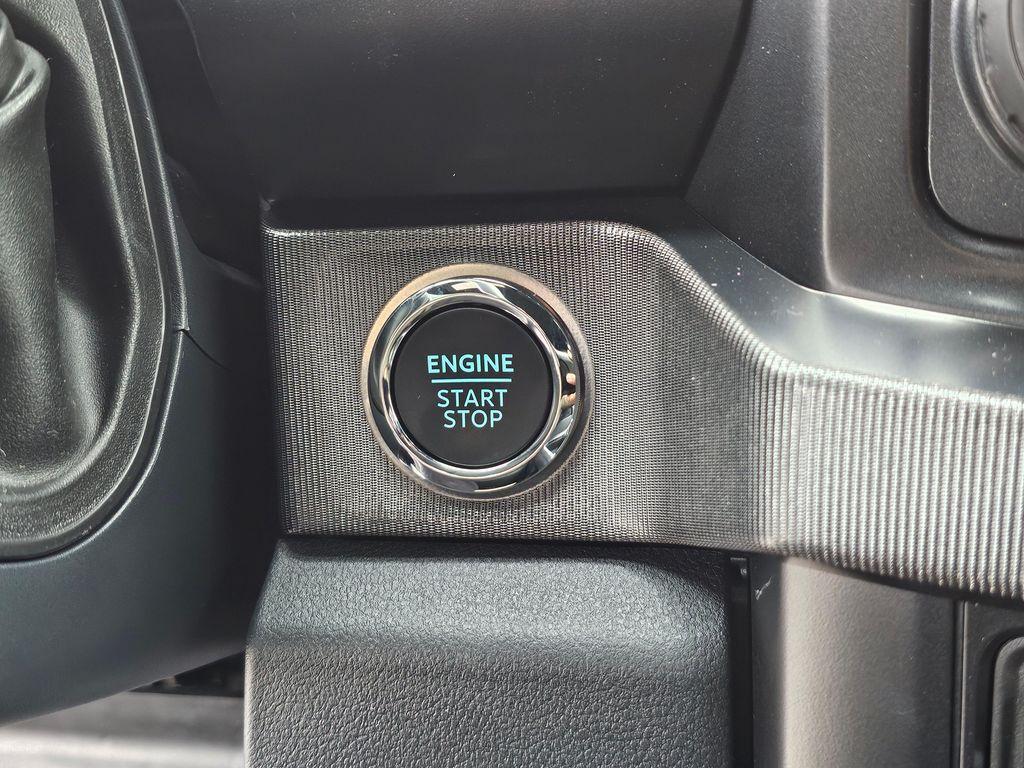 new 2025 Ford F-350 car, priced at $100,025