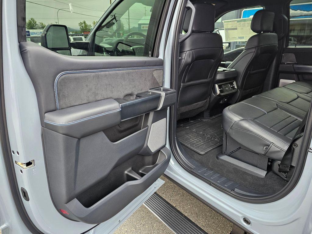new 2025 Ford F-350 car, priced at $100,025