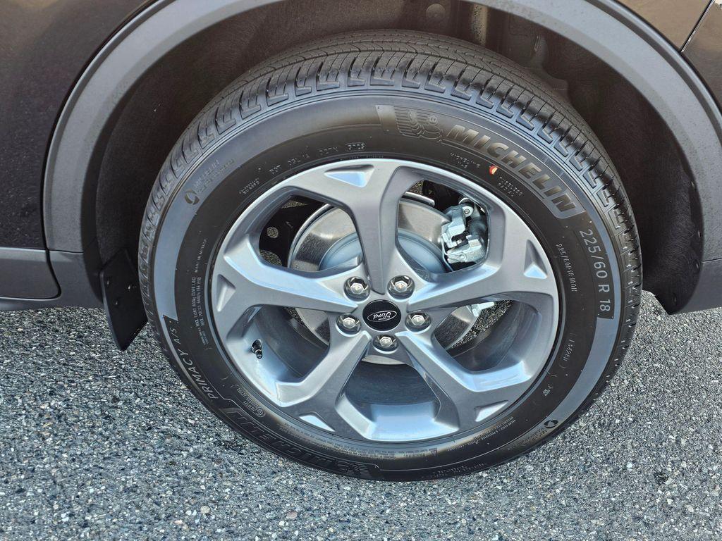 new 2025 Ford Escape car, priced at $30,595