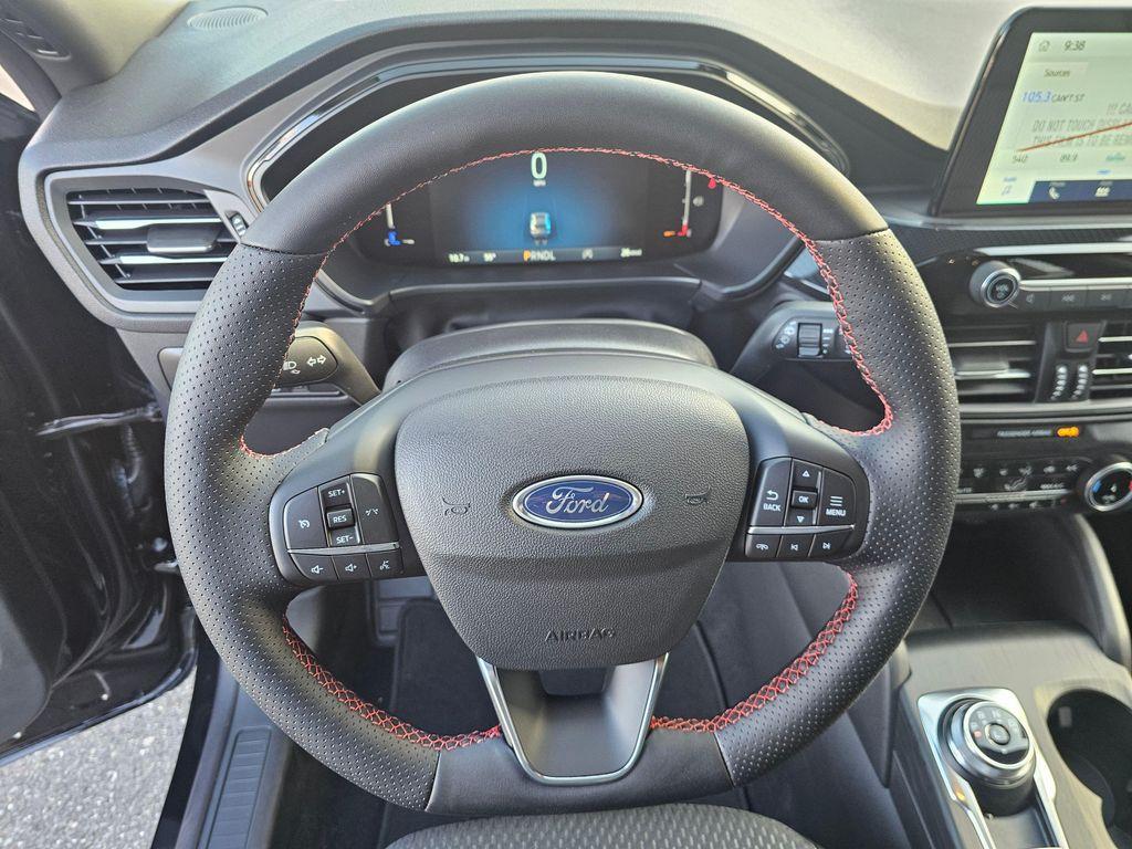 new 2025 Ford Escape car, priced at $30,595