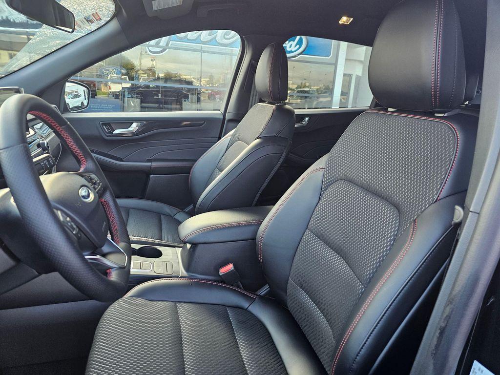 new 2025 Ford Escape car, priced at $30,595