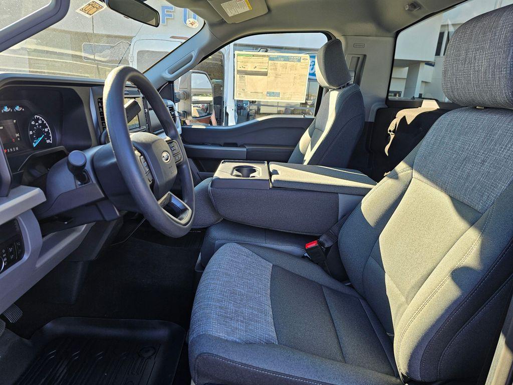 new 2025 Ford F-350 car, priced at $56,545