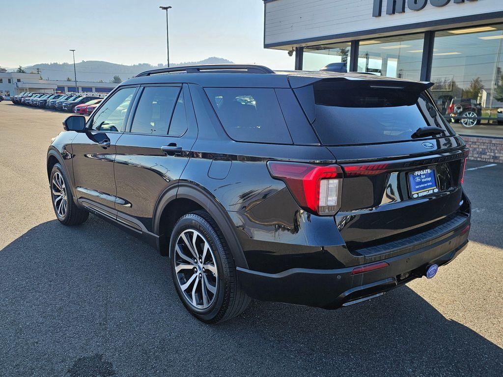used 2025 Ford Explorer car, priced at $47,995