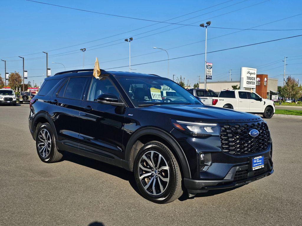 used 2025 Ford Explorer car, priced at $47,995