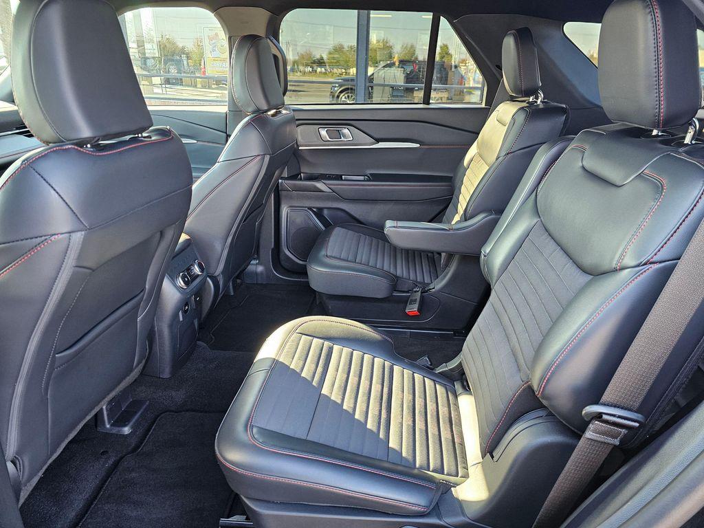 used 2025 Ford Explorer car, priced at $47,995