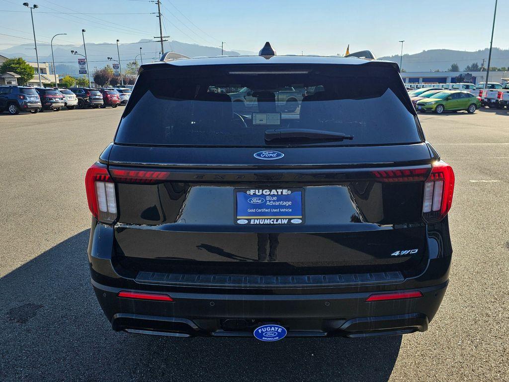 used 2025 Ford Explorer car, priced at $47,995