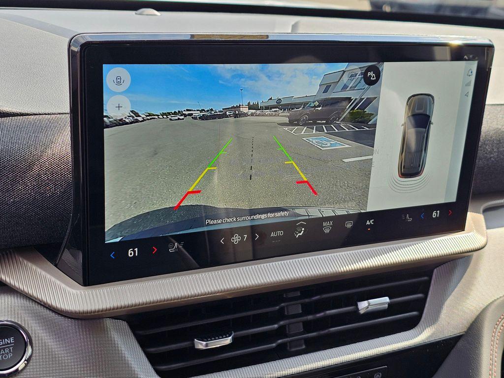 new 2025 Ford Explorer car