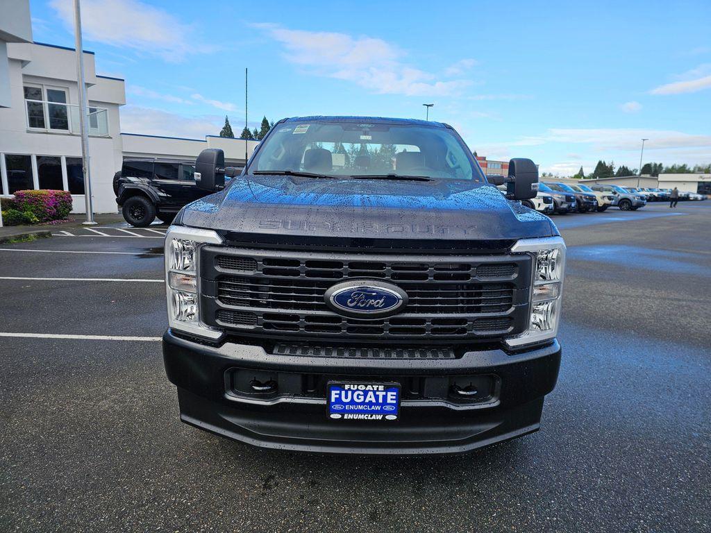 new 2025 Ford F-250 car, priced at $62,100