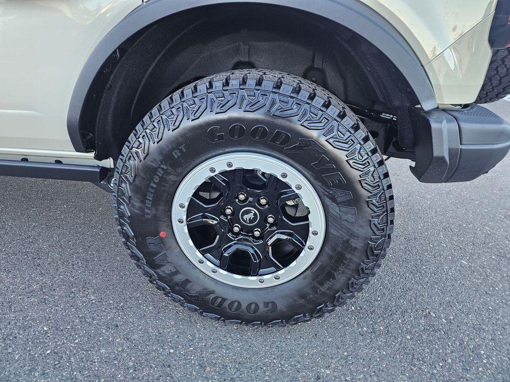 new 2025 Ford Bronco car, priced at $67,585