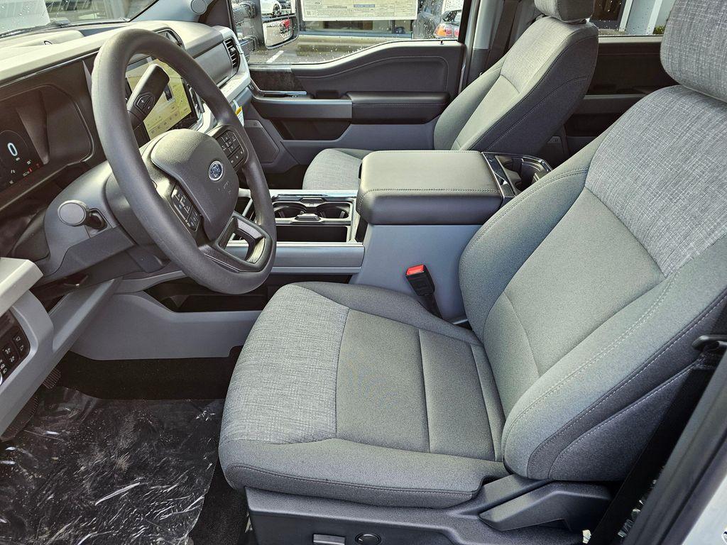 new 2025 Ford F-350 car, priced at $77,325