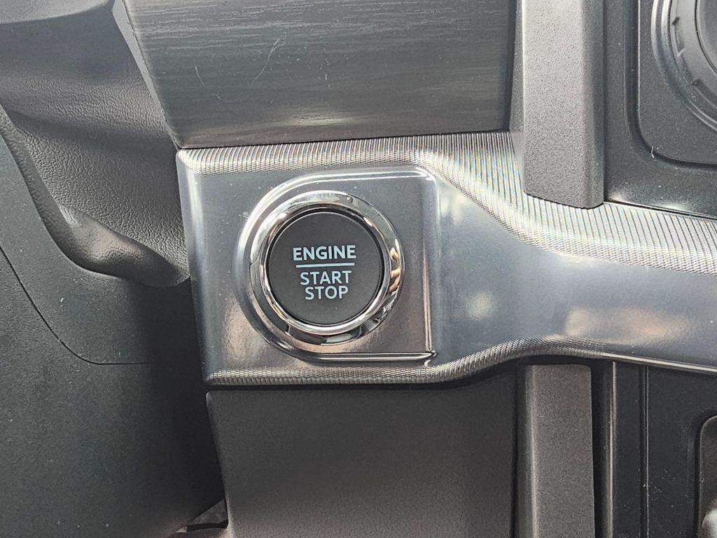 new 2025 Ford F-150 car, priced at $68,675