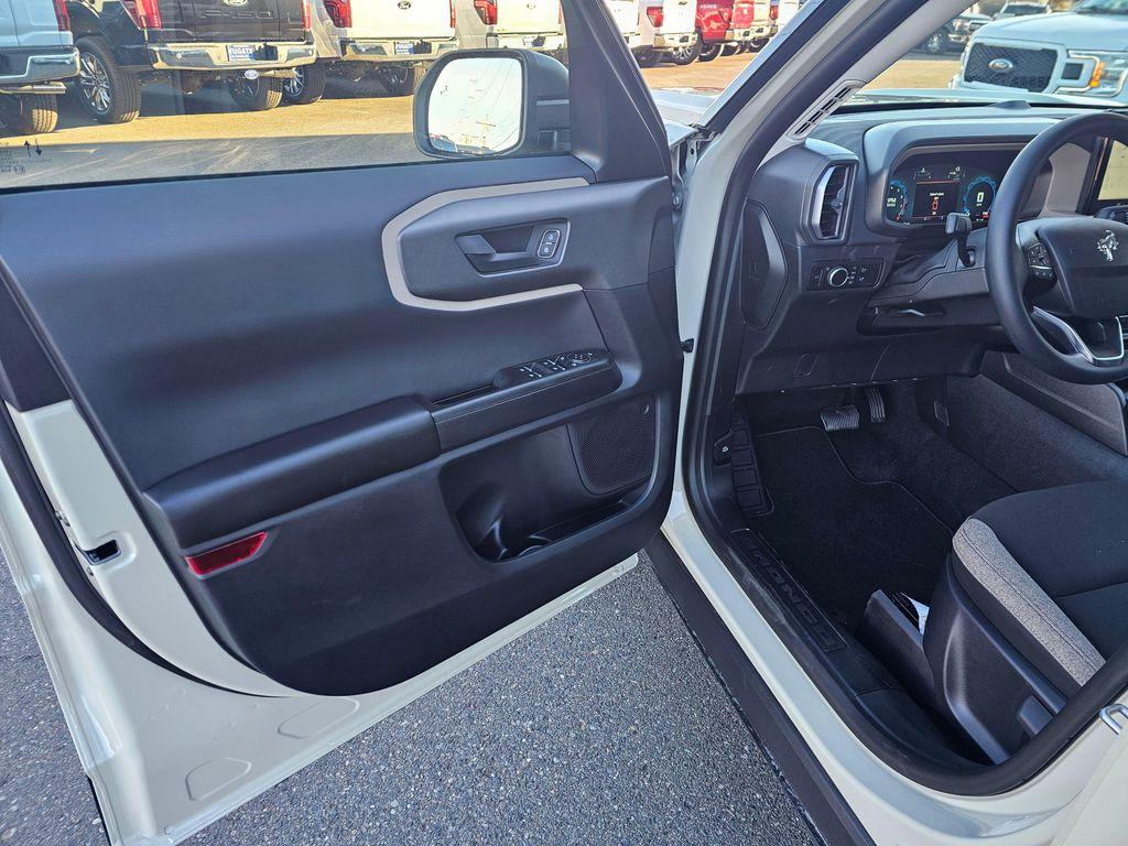 new 2025 Ford Bronco Sport car, priced at $33,555