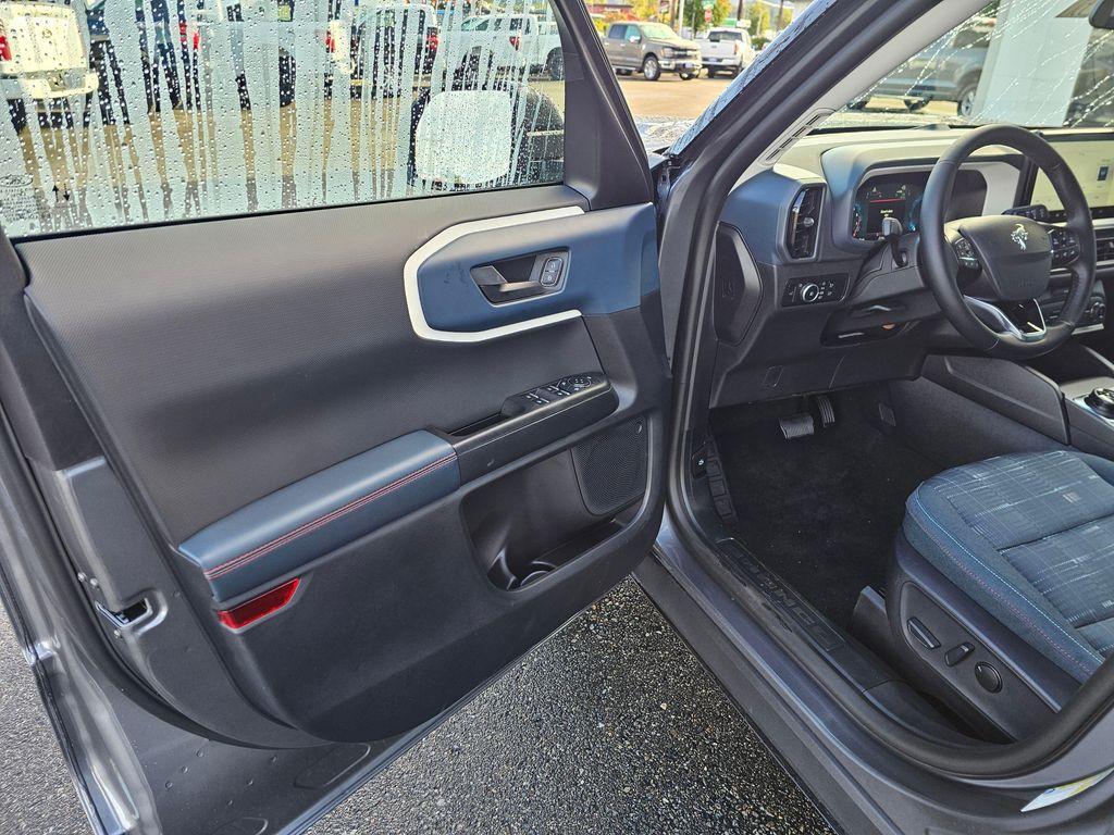 new 2025 Ford Bronco Sport car, priced at $36,835