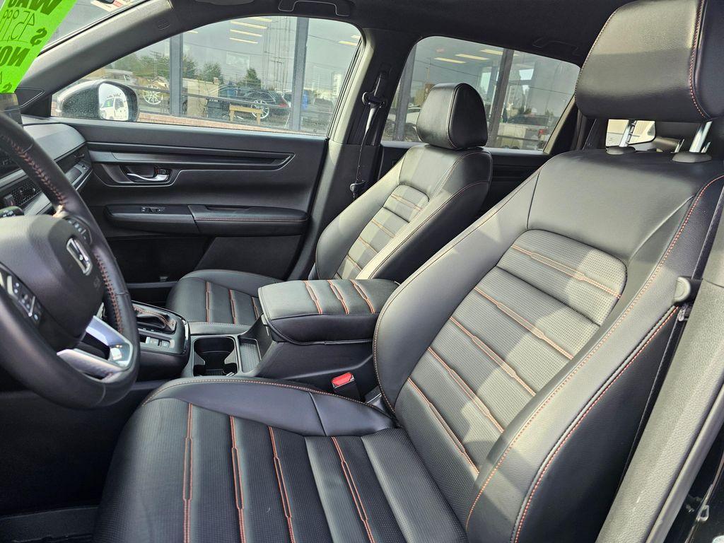 used 2025 Honda CR-V Hybrid car, priced at $38,698