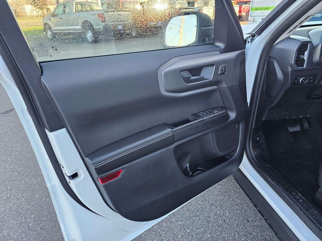 new 2025 Ford Bronco Sport car, priced at $37,625