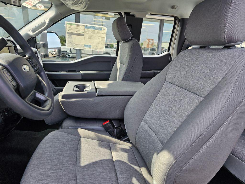 new 2025 Ford F-350 car, priced at $58,815